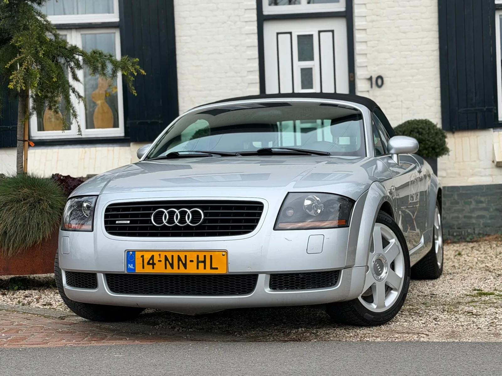 Audi TT (2000) — foto 1