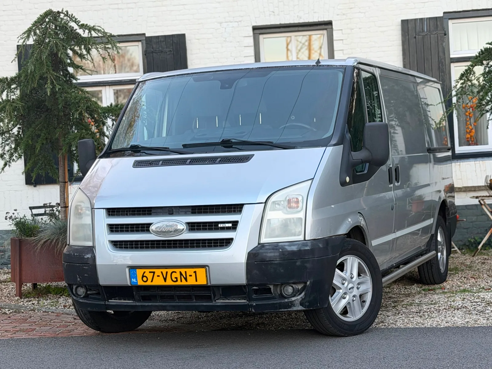 Ford Transit (2007) — foto 1