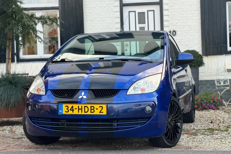 Mitsubishi Colt (2008)