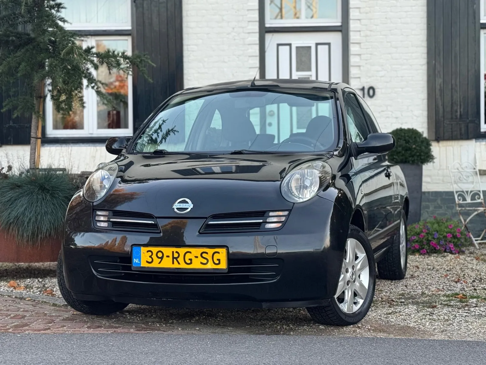 Nissan Micra (2005) — foto 1