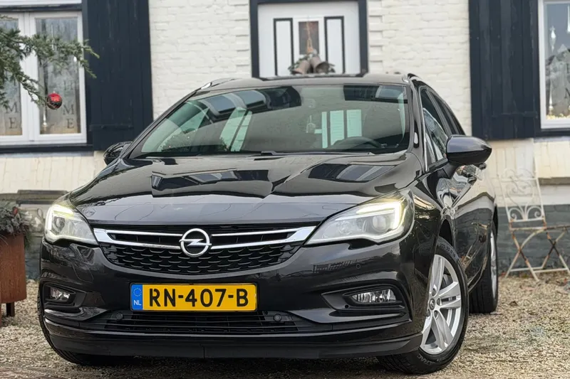 Opel Astra Sports Tourer (2018)
