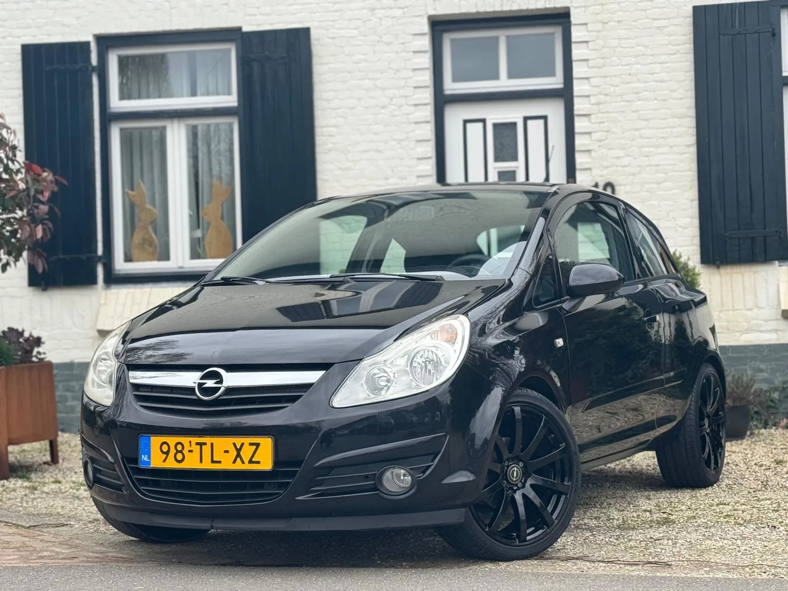 Opel Corsa (2006) — foto 1