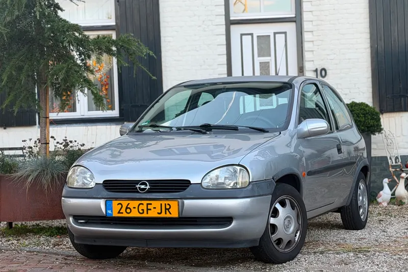 Opel Corsa (2000)