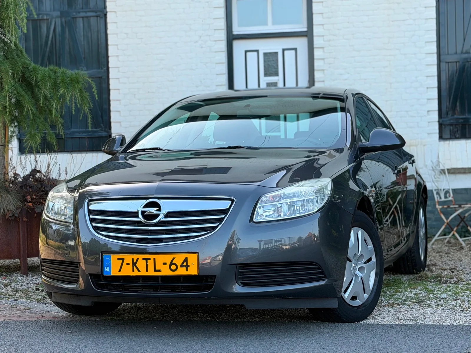 Opel Insignia (2008) — foto 1
