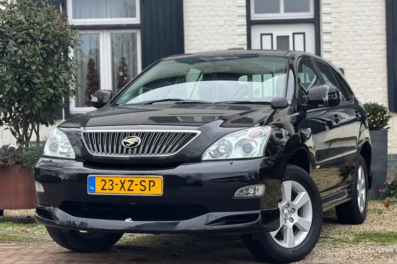 Toyota HARRIER (2007)