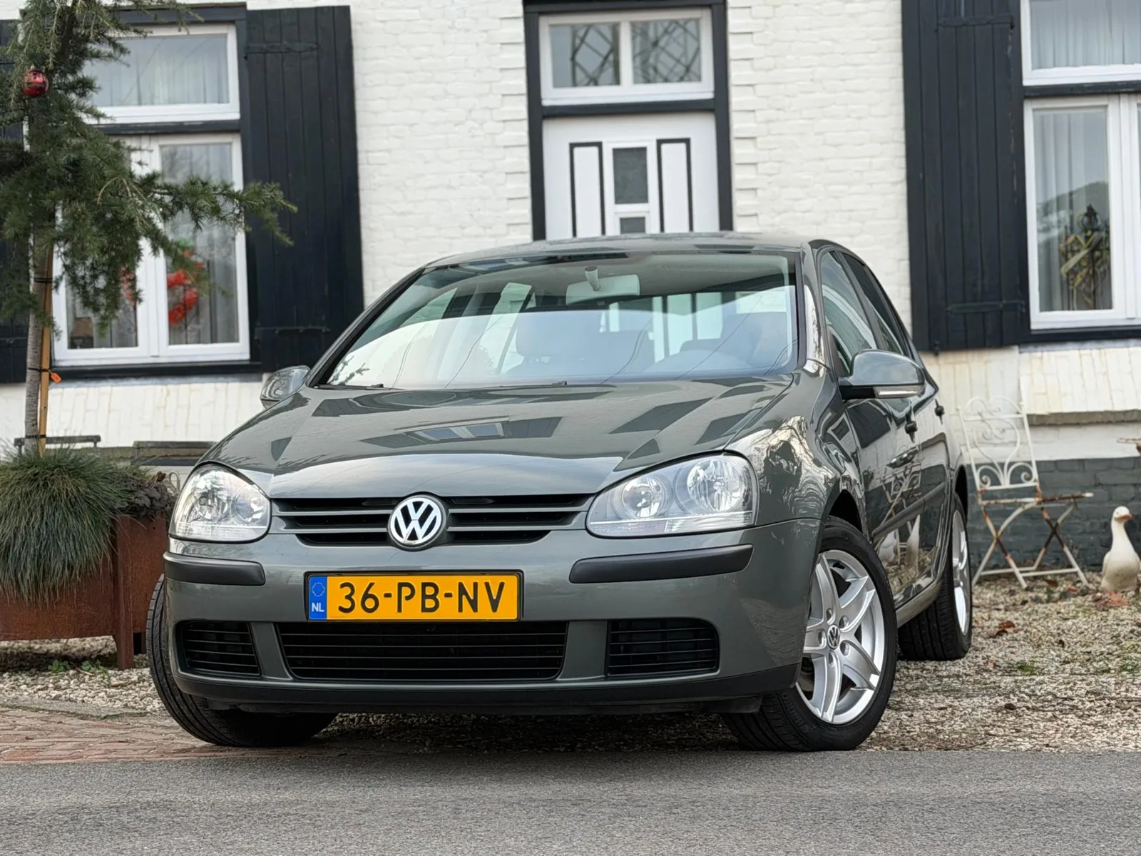 Volkswagen Golf (2004) — foto 1