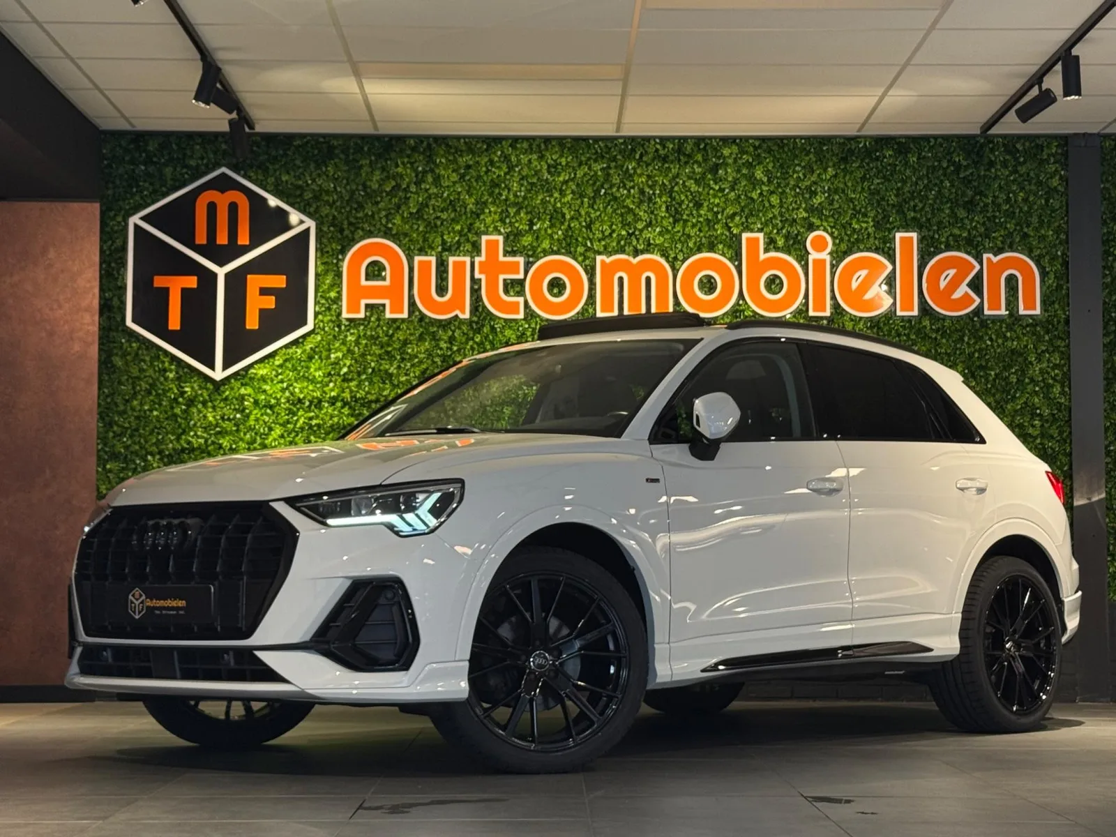 Audi Q3 (2019) — foto 1