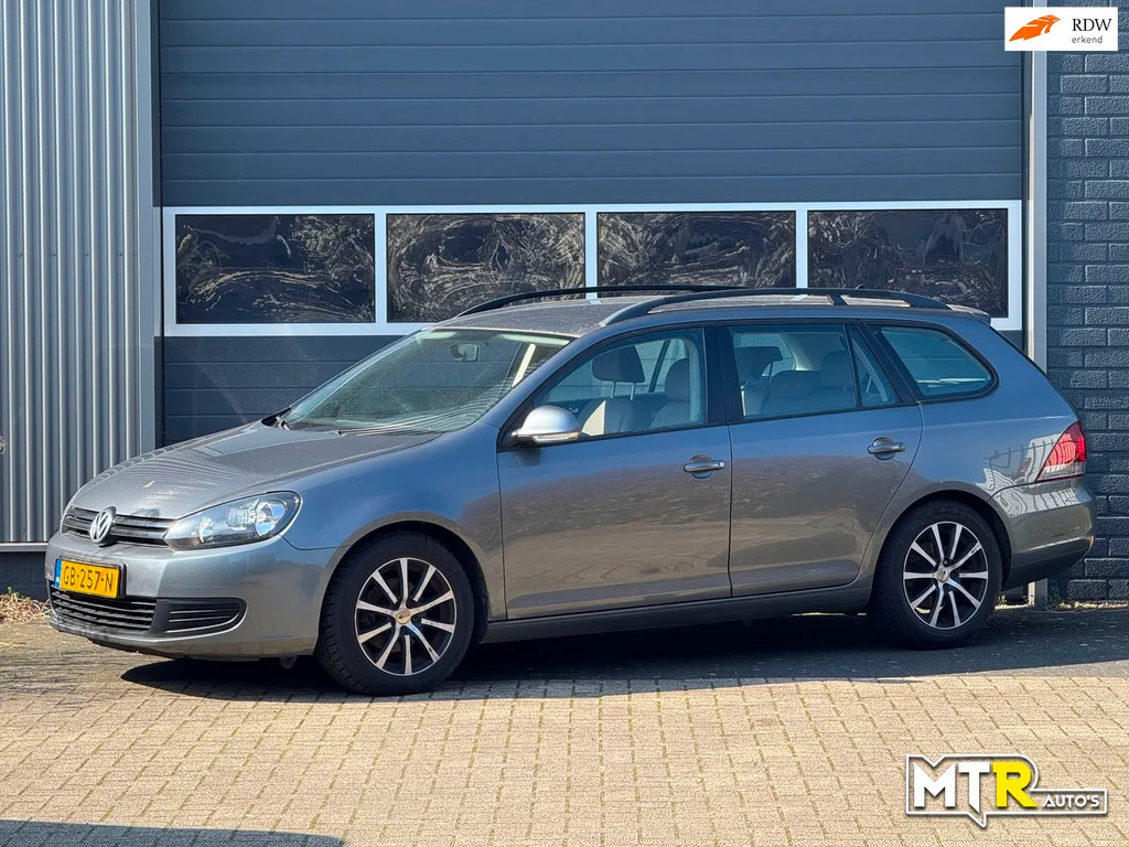 Volkswagen Golf (2011) — foto 1