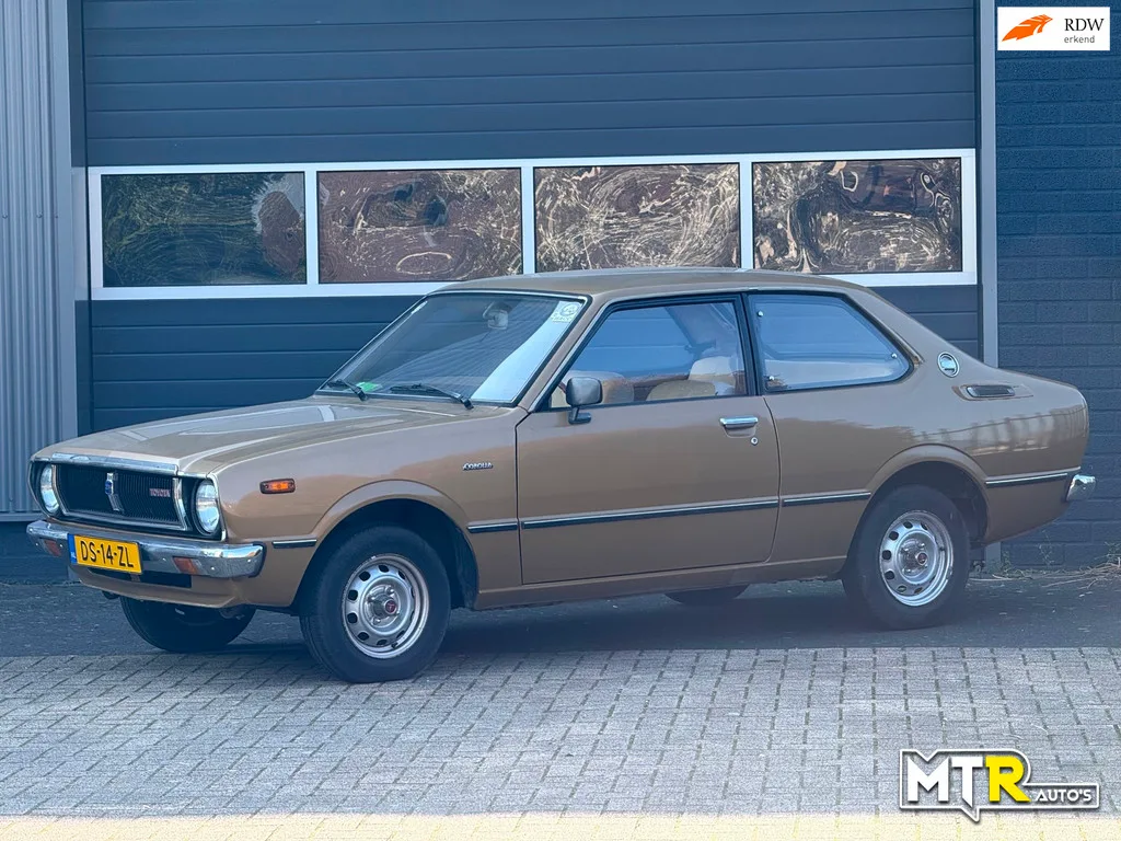 Toyota Corolla (1979) — foto 1