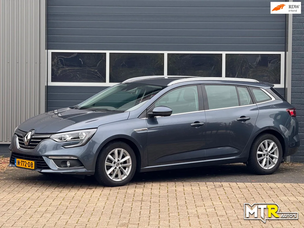Renault Mégane (2016) — foto 1