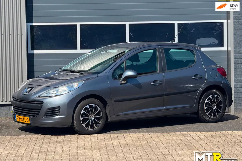 Peugeot 207 (2010)