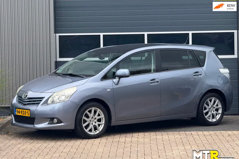 Toyota Verso (2009)