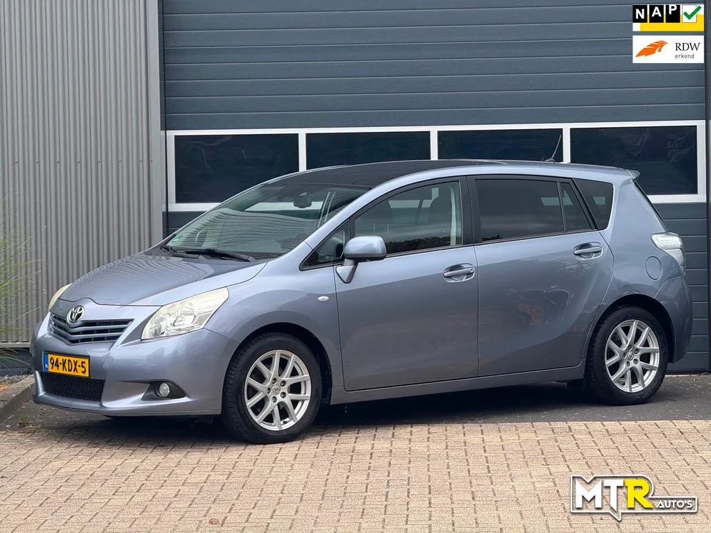 Toyota Verso (2009) — foto 1