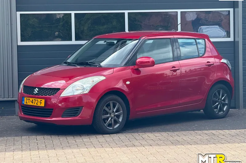 Suzuki Swift (2010)