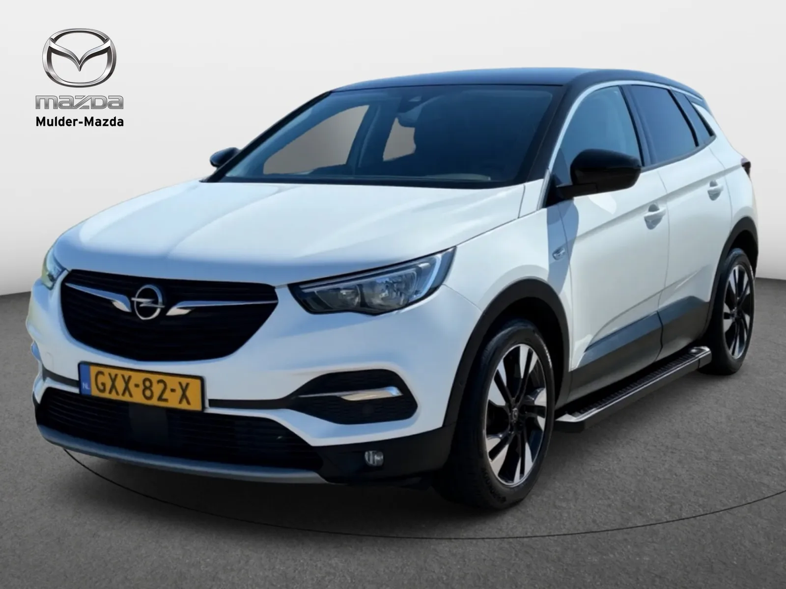 Mazda 12 (2019) — foto 1
