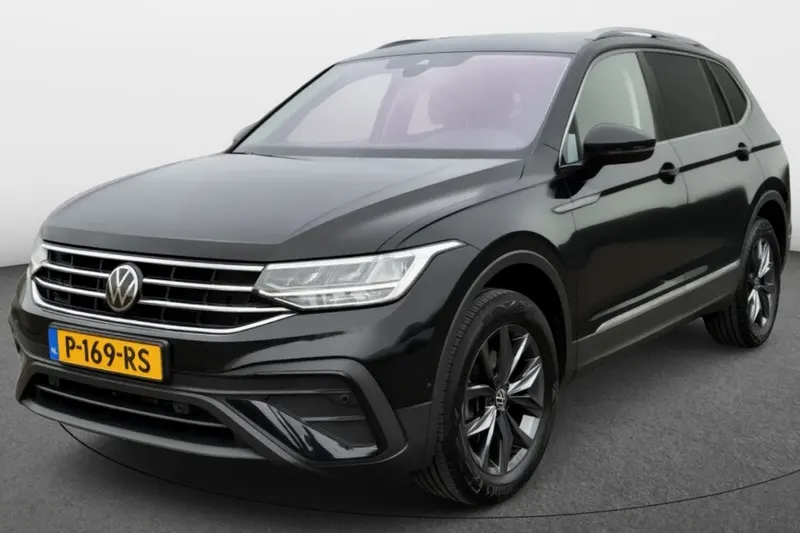 Volkswagen Tiguan (2022)