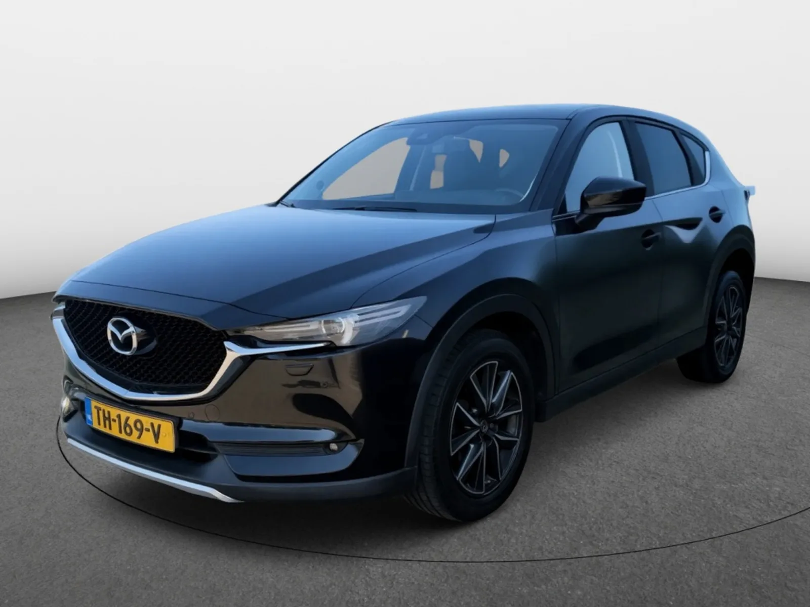 Mazda 20 (2018) — foto 1