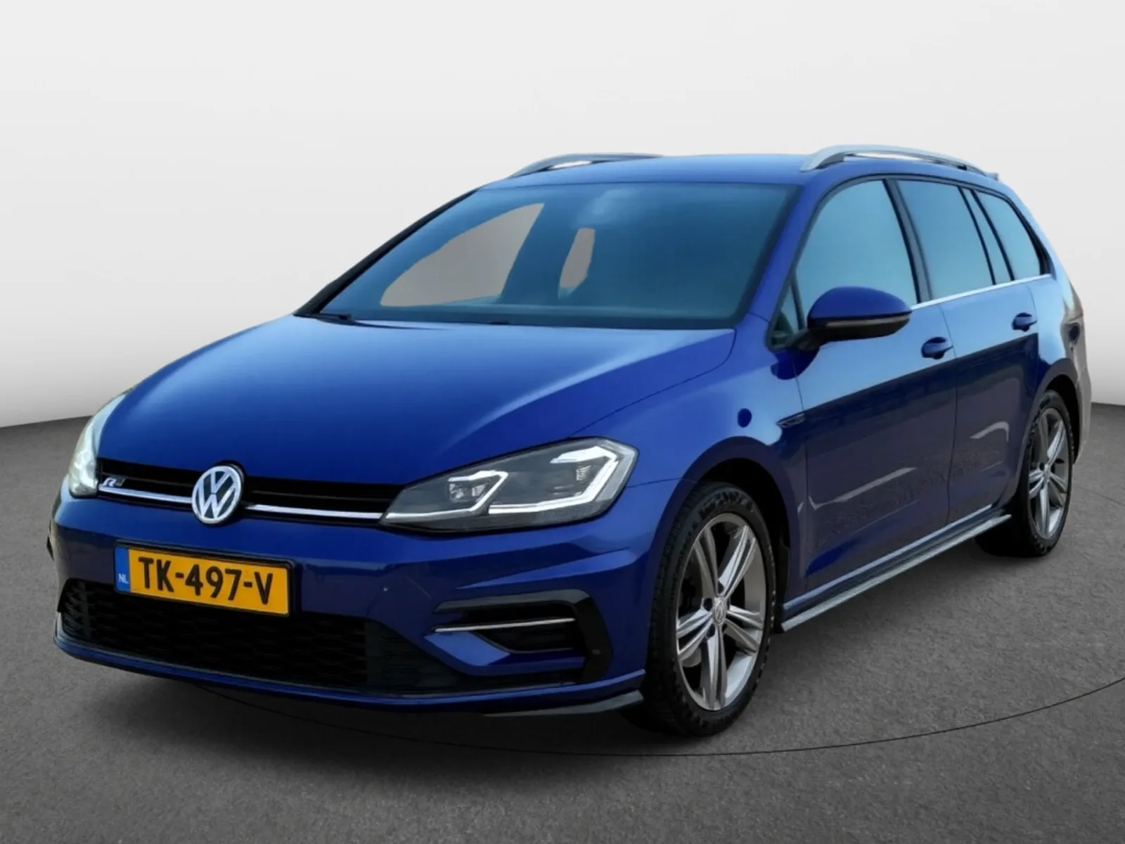 Volkswagen Golf (2018) — foto 1