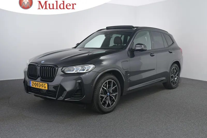 BMW X3 (2023)
