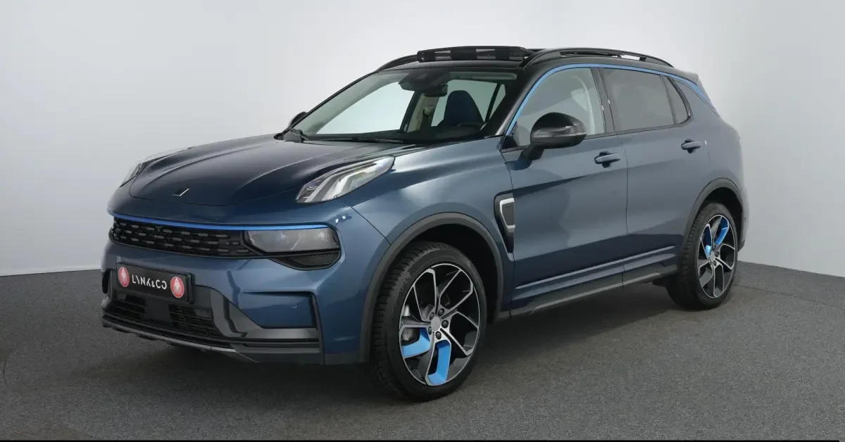 Lynk & Co 01 (2023) — foto 1
