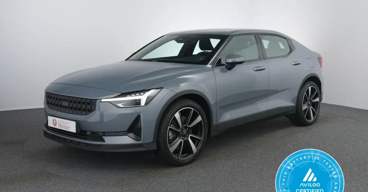 Polestar 2 (2023) — foto 1