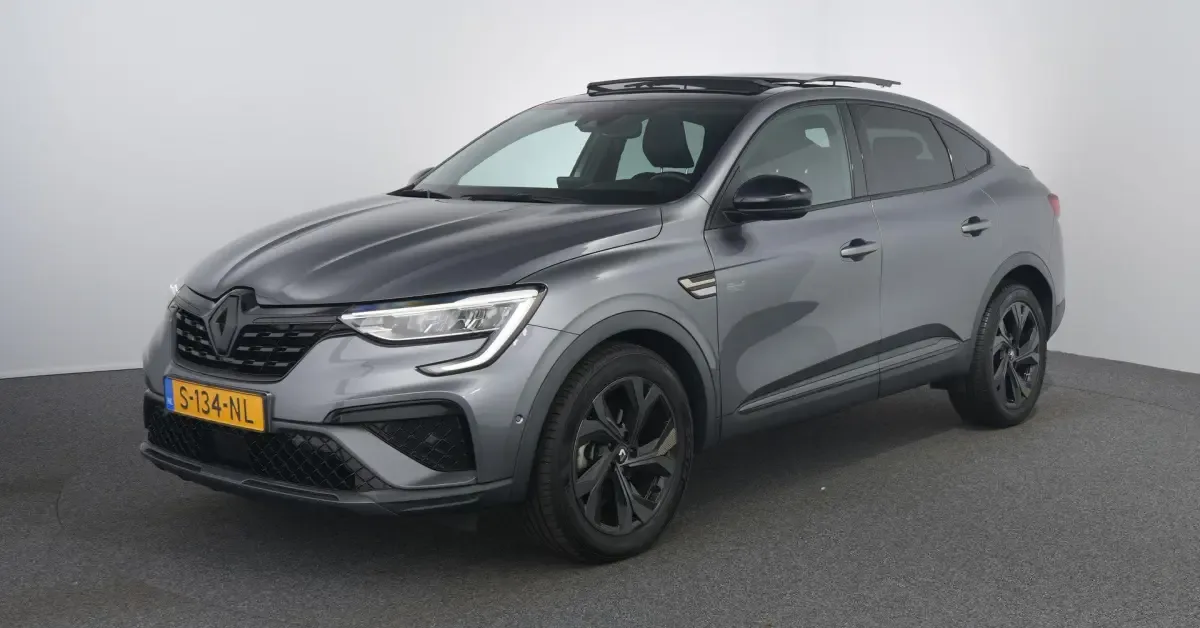 Renault Arkana (2023) — foto 1