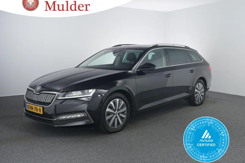 Škoda Superb (2023)