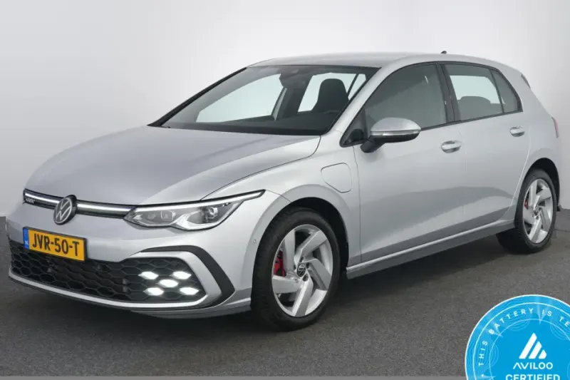 Volkswagen Golf (2022)