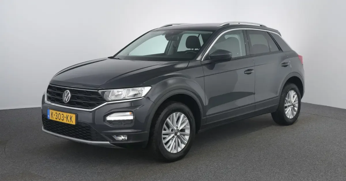 Volkswagen T-Roc (2021) — foto 1