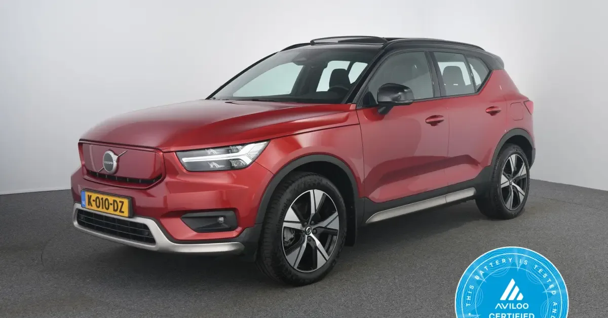 Volvo XC40 (2020) — foto 1