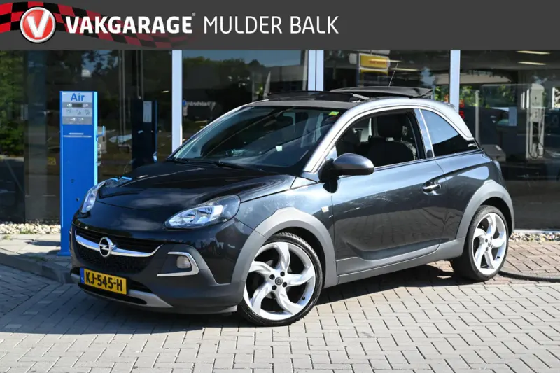 Opel Adam (2016)