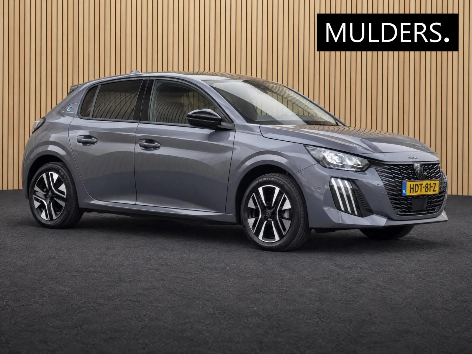 Peugeot e-208 (2025) — foto 1