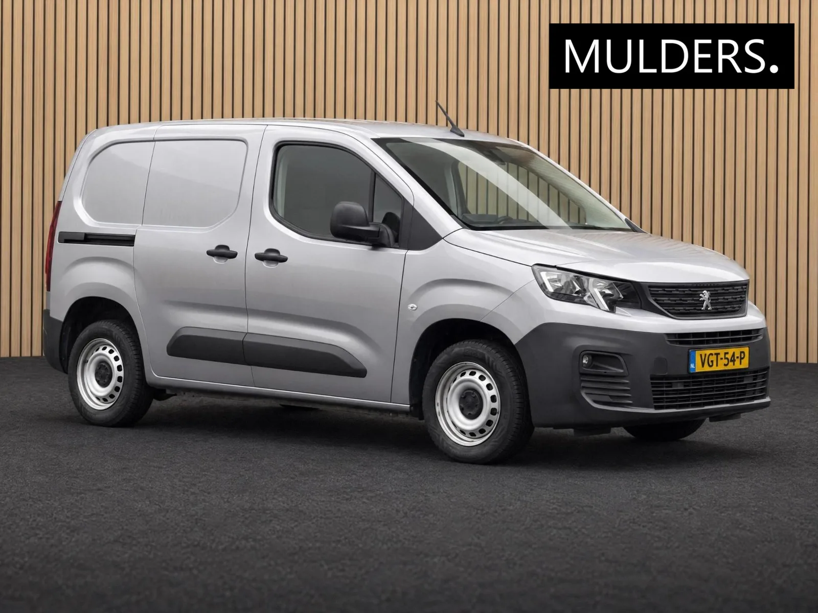 Peugeot Partner (2020) — foto 1