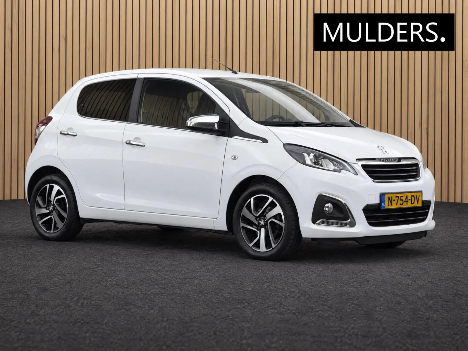 Peugeot 108 (2021) — foto 1