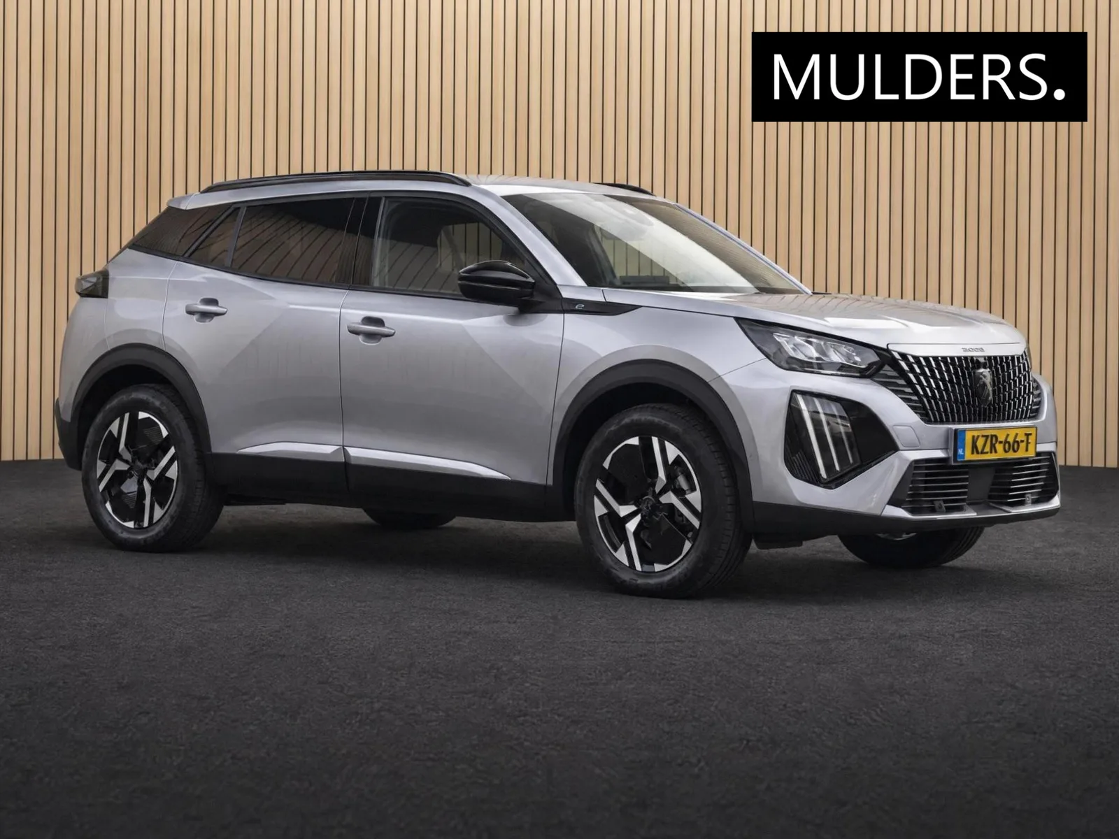 Peugeot e-2008 (2025) — foto 1
