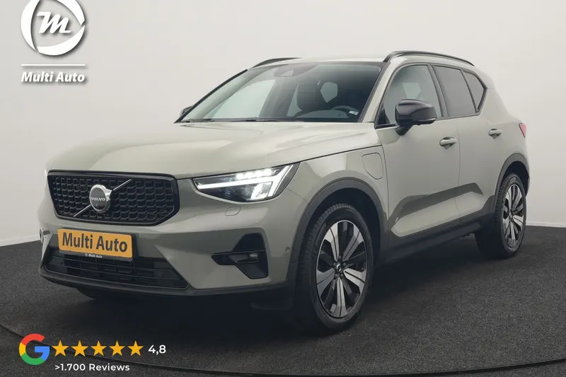 Volvo XC40 (2022)