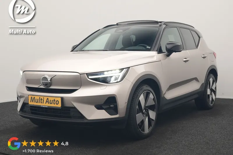 Volvo XC40 (2023)