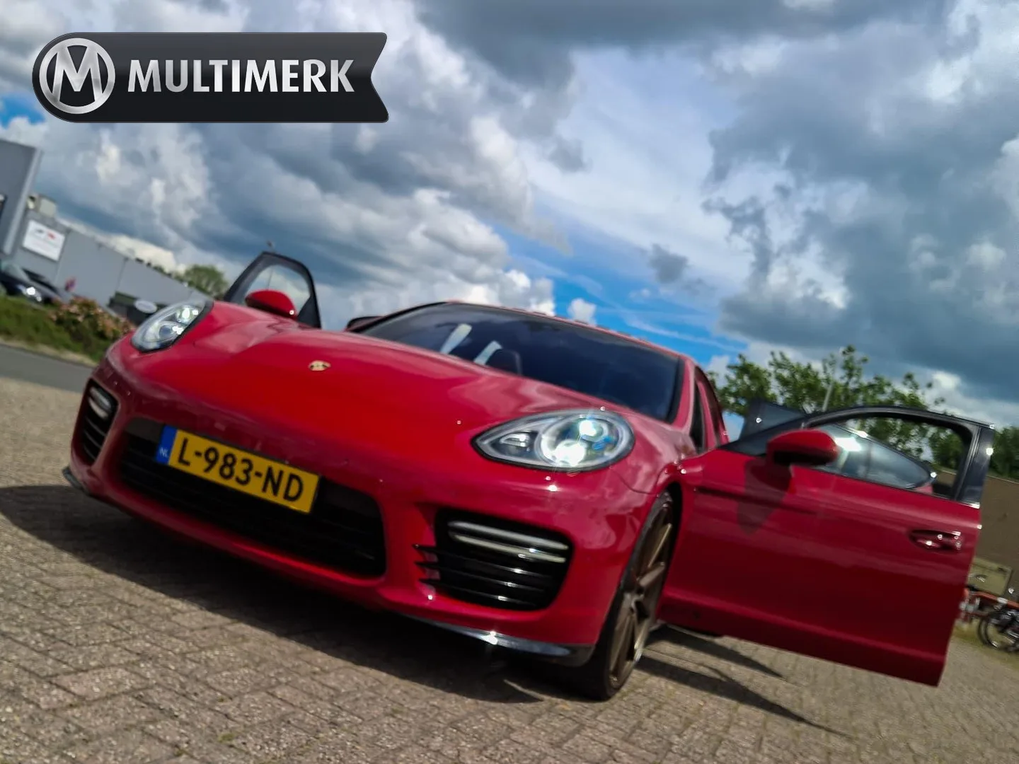 Porsche Panamera (2014) — foto 1
