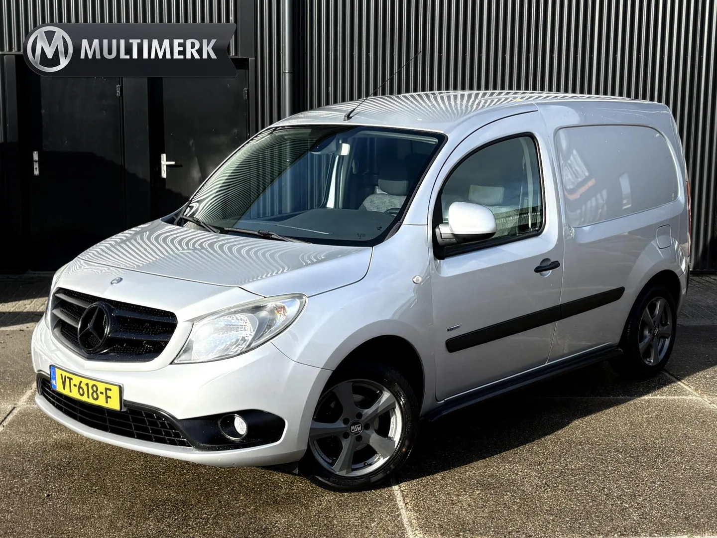 Mercedes-Benz Citan (2016) — foto 1