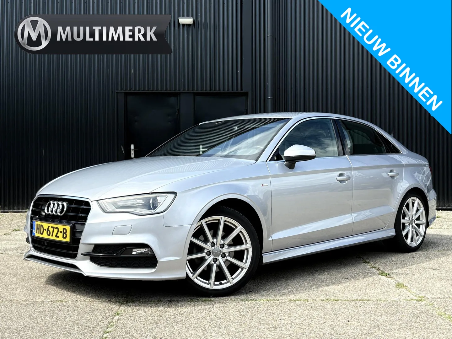 Audi A3 (2015) — foto 1