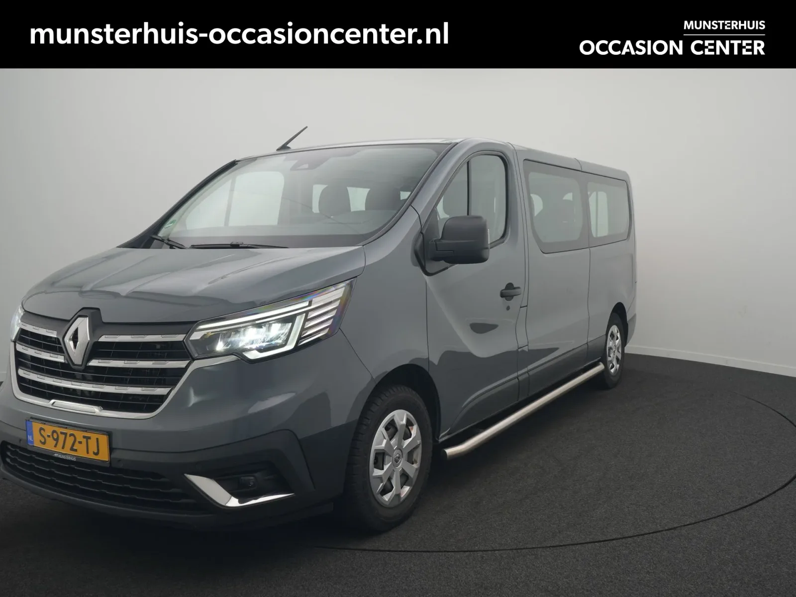 Renault Trafic (2023) — foto 1