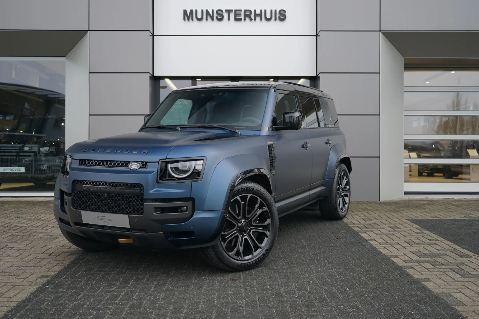 Land Rover Defender (2026) — foto 1