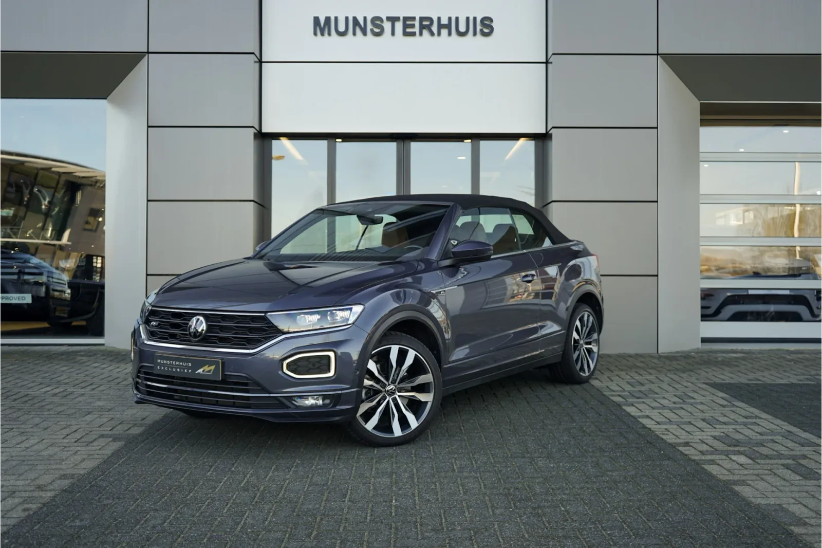 Volkswagen T-Roc (2021) — foto 1