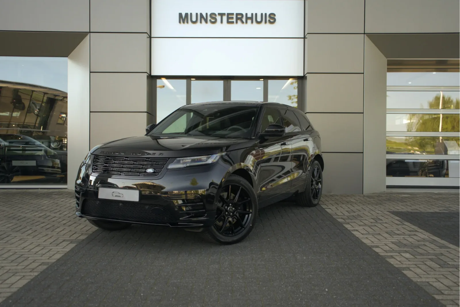 Land Rover Range Rover Velar (2026) — foto 1
