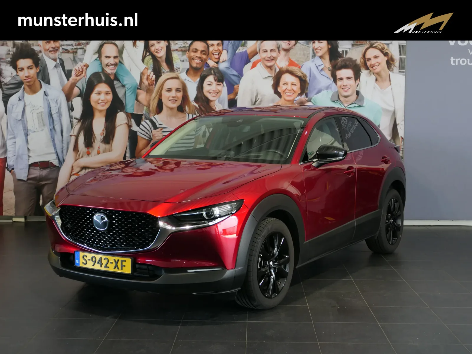 Mazda CX-30 (2023) — foto 1