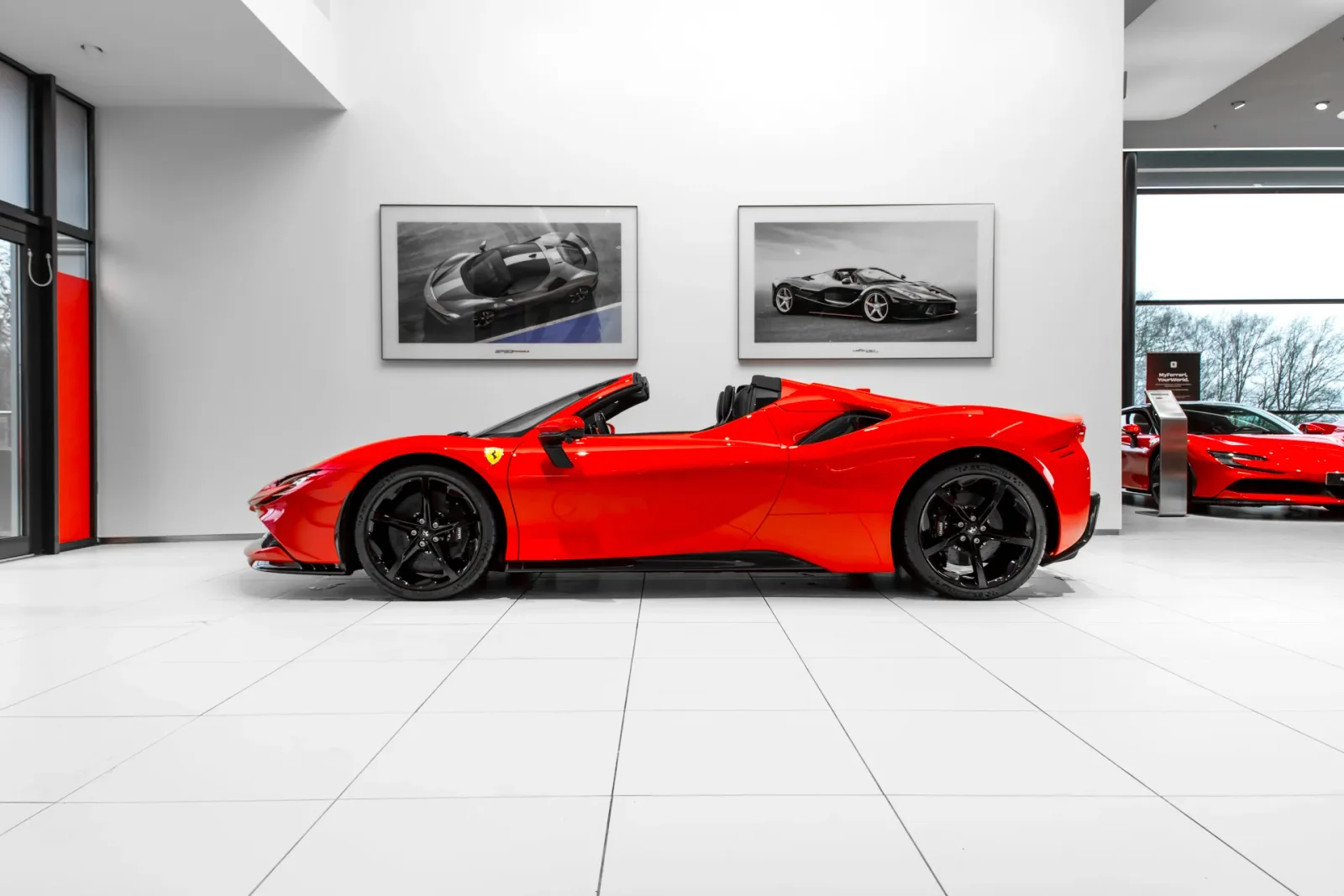 Ferrari SF90 Spider (2025) — foto 1