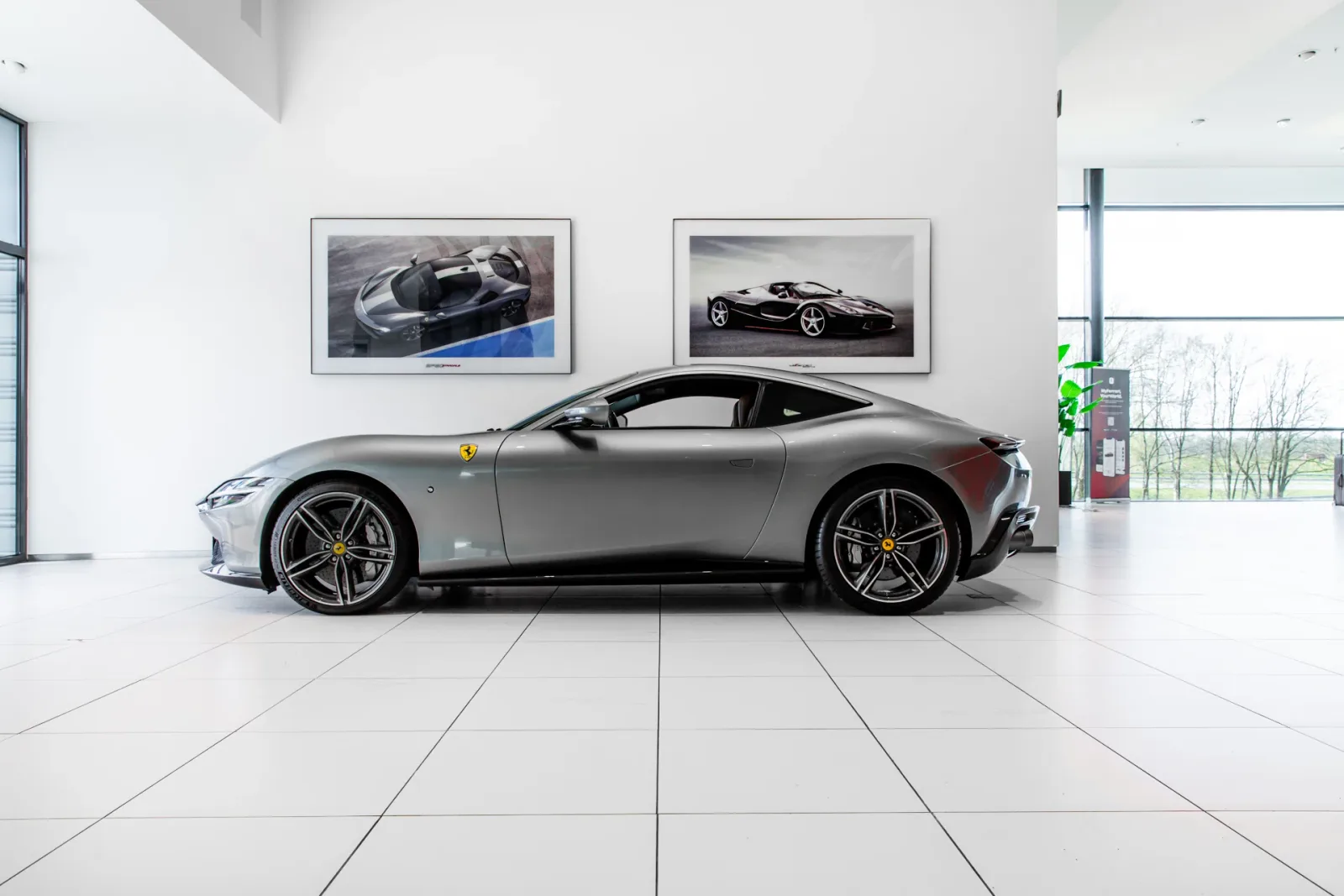 Ferrari Roma (2021) — foto 1