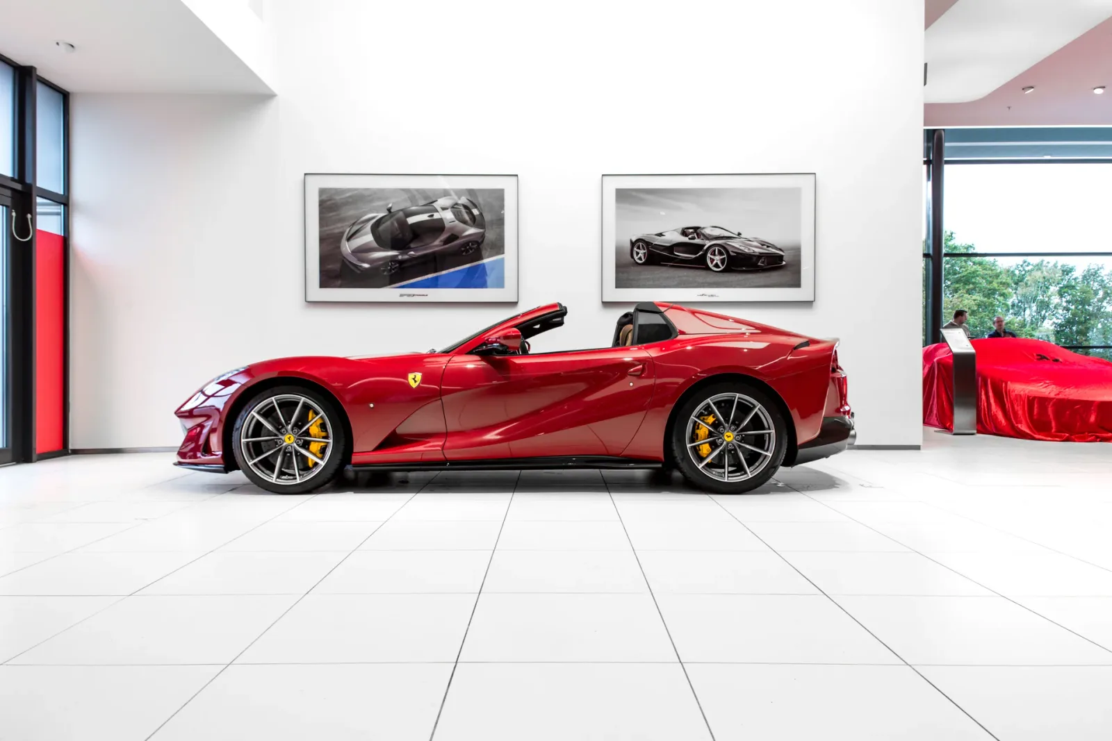 Ferrari 812 GTS (2021) — foto 1