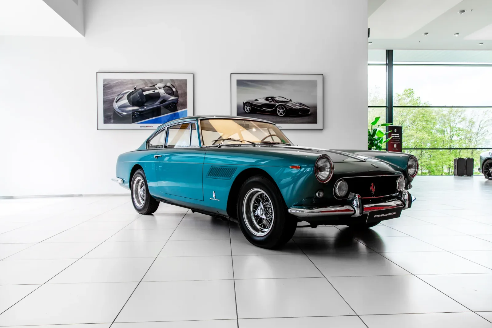 Ferrari 250 GT 2+2 (1962) — foto 1