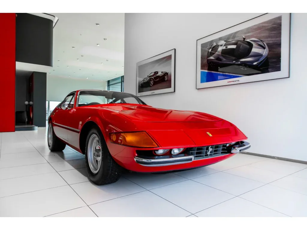 Ferrari 365 (1971) — foto 1